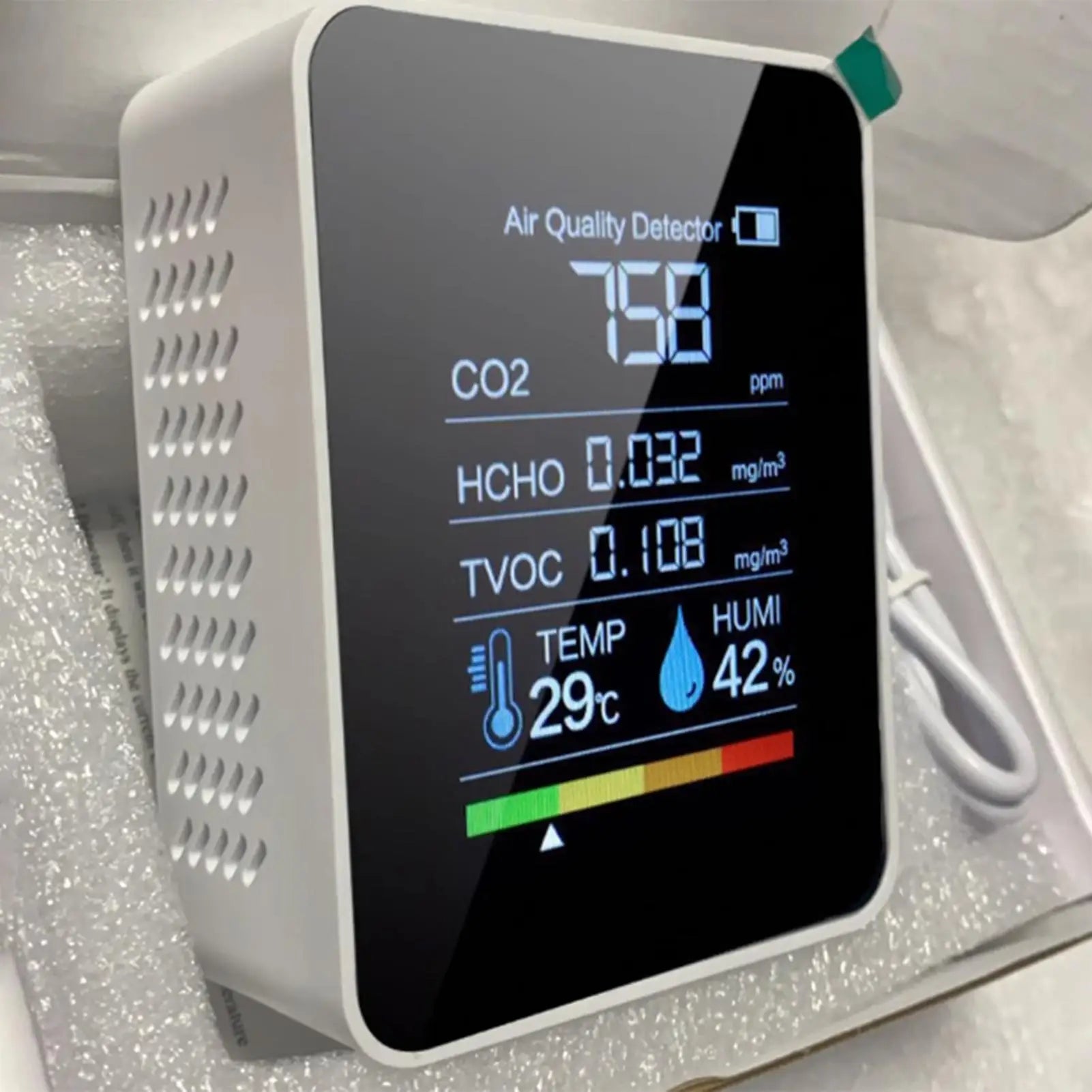 Smart Air Quality Monitor for Home - Real-Time Detection of CO2, Temperature & Humidity - for Bedroom, Living Room, Car, Office